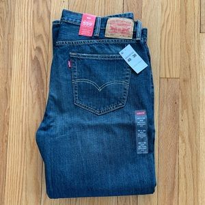 NWT Men’s Levi jeans 559, 40x30